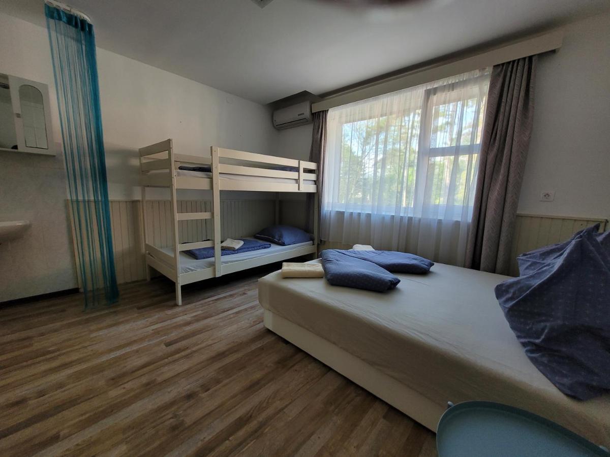Villa Adele Siofok Luaran gambar